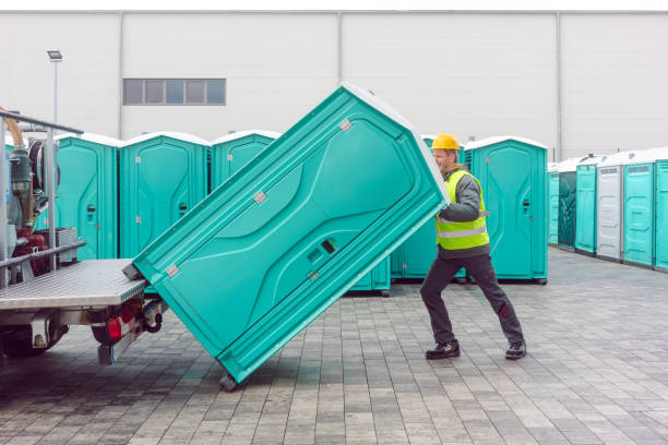 Best Portable restroom trailer rental  in Peridot, AZ
